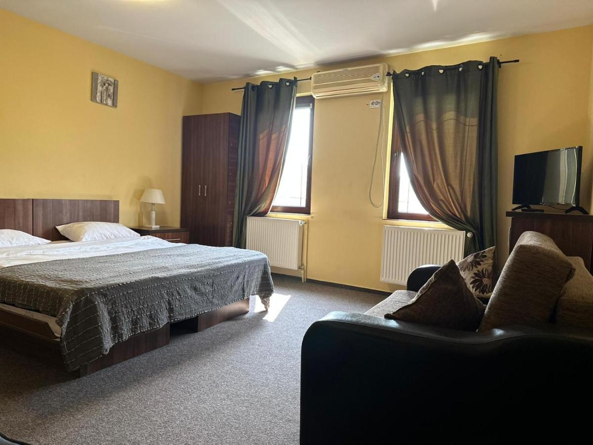 La O Barfa Apartment Ploiesti Luaran gambar