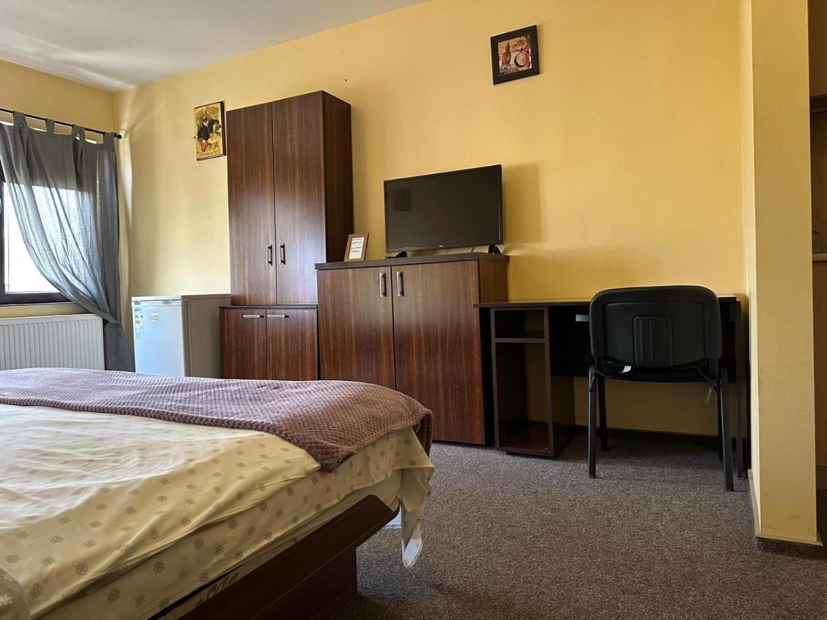 La O Barfa Apartment Ploiesti Luaran gambar