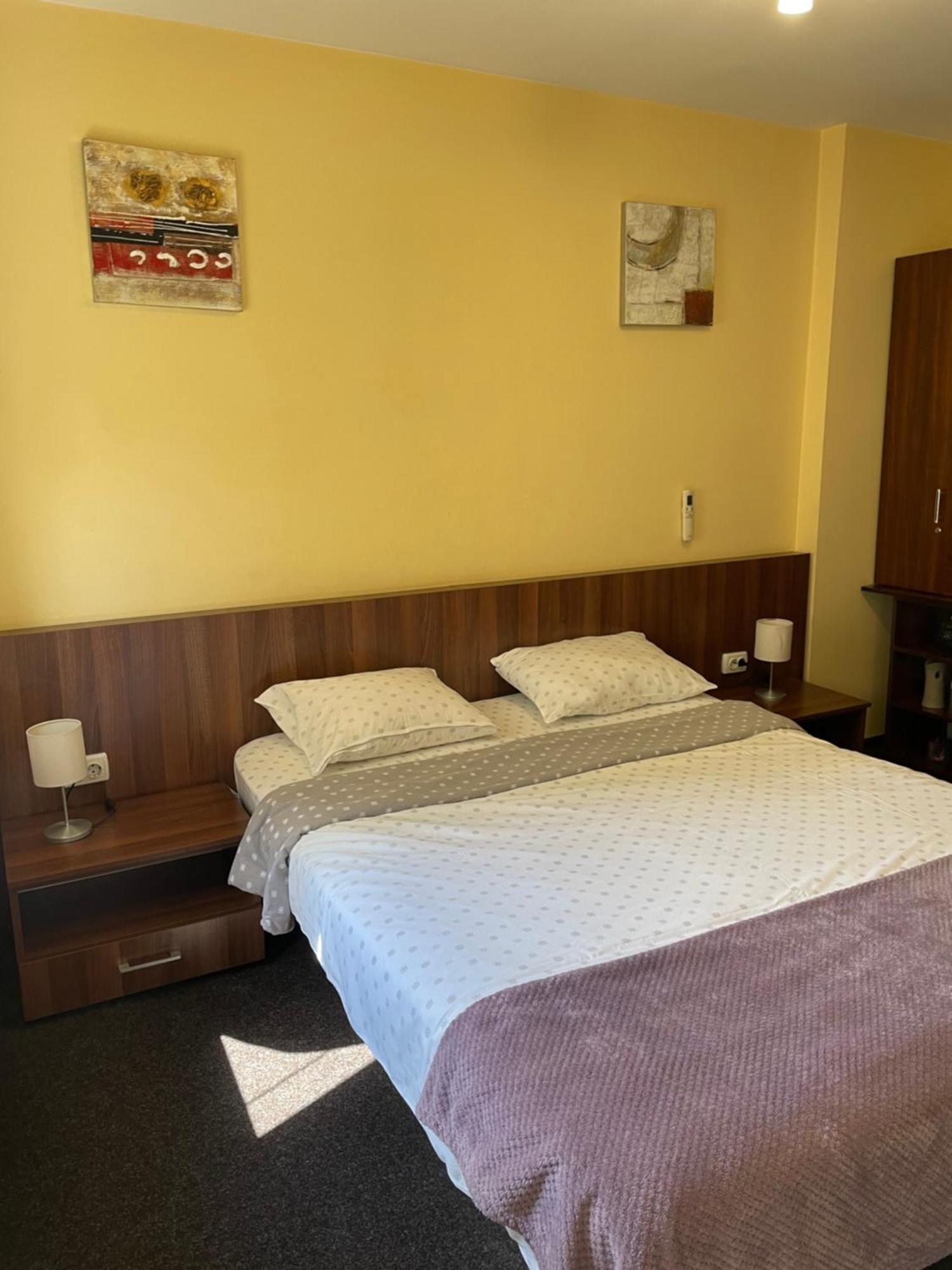 La O Barfa Apartment Ploiesti Luaran gambar