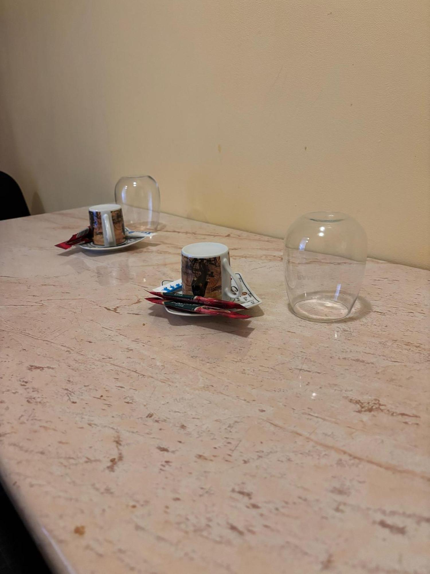 La O Barfa Apartment Ploiesti Luaran gambar